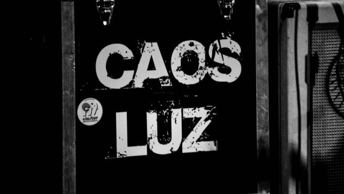 Caos Luz